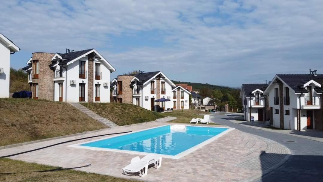 Aparthotel Crown House Vrnjačka Banja Exterior foto